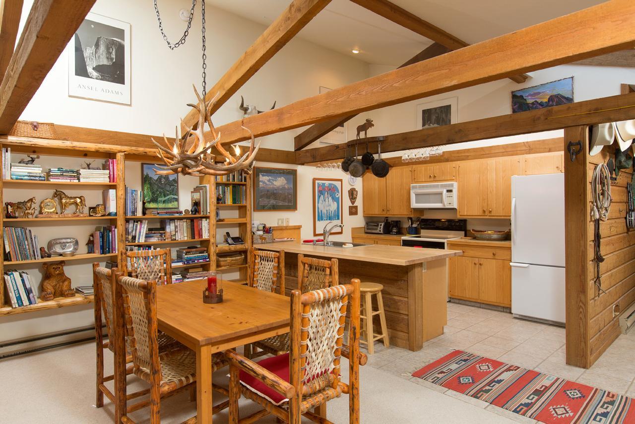 The Director'S Cabin - Two Bedroom Condominium Jackson Exterior foto
